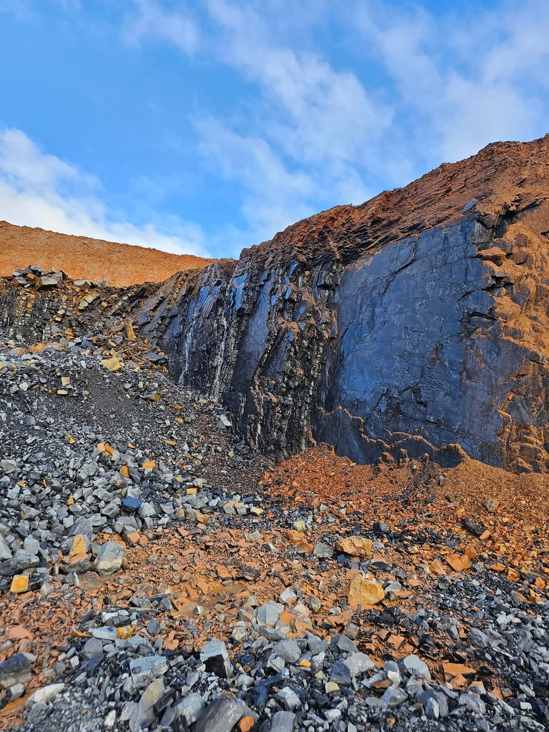 2-6"Black Mountain Gravel